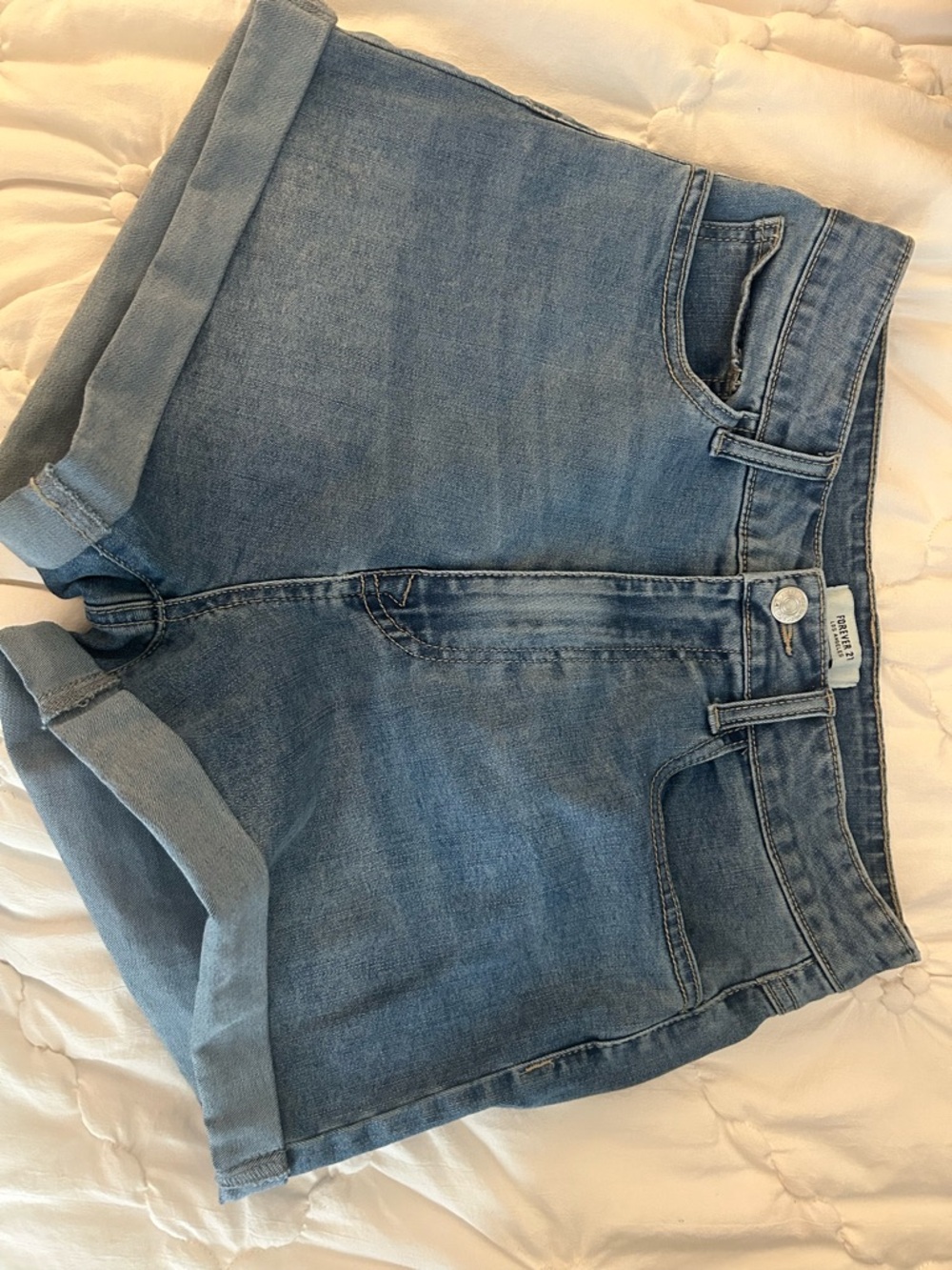 Forever 21 Light Blue Denim Rolled-Hem Women’s Shorts